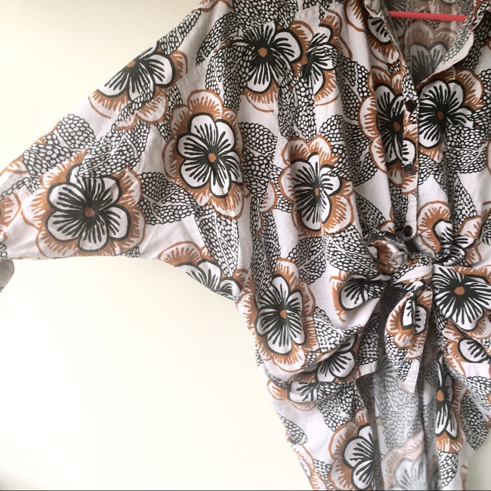 BDG Floral Buttondown